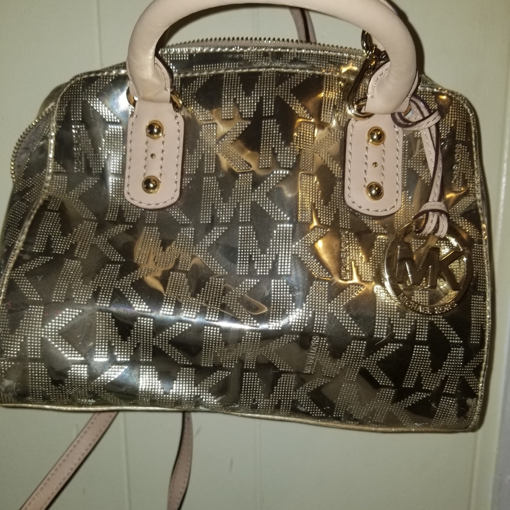 Michael Kors w/card pouch